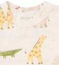 Hust and Claire T skjorte   HCAugust   Ivory m. Trykk   Hust and Claire   3 år 98   T skjorte   Hvit