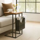 C formet industrielt sidebord med magasinhylle