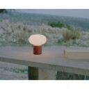 New Works Karl-Johan Portable Bordlampe IP65 Earth Red