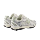New Balance Herre Sko Beige 42 1/2 EU,