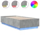  Sengeramme med LED-lys betonggrå 90x200 cm konstruert tre 8721012273702