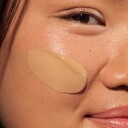 Mádara Skinonym Semi-Matte Peptide Foundation #50 Golden Sand 30 ml - Vegansk, Økologisk