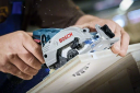 Bosch GKS 12V-26 Batteridrevet Sirkelsag med 2x3Ah Batteri og Støvsuging
