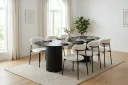 Kopparbo spisegruppe oval 220 cm svart med 6 Lucy spisestoler   Svart