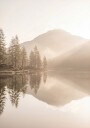 Calm Mountain Lake At Dawn Plakat Plakat / 40x50cm