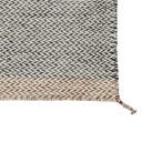 Muuto Ply gulvteppe 85x140 cm svart-hvit