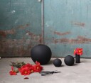 Cooee Design Ball vase black 8 cm