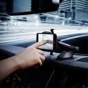 Spigen Kuel TS35 AP12T Mobiltelefonholder til Bil - Dashbord og Frontrute - Max Mobil: 88 - 165mm - Svart