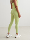 aim´n Shape Seamless Tights - Green - L
