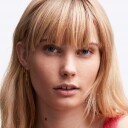 MAC Studio Radiance Face And Body Foundation 50 ml C1 – Vannavstøtende, Glød
