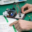 Oppfinnersett for Arduino, startpakke med 25 komponenter og 10 prosjekter