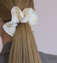 Bow"s by Stær Anemone Scrunchie Off White