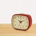 Kikkerland Retro Vekkerklokke Rød Analog Batteridrevet