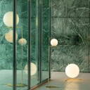 Flos IC T3 Bordlampe Gull