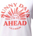 Lala Berlin T skjorte   Cara   Sunny Days   Lala Berlin   Medium   T skjorte   Hvit