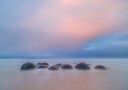 Moeraki Boulders Plakat / 100x150cm