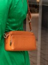 Treats Venus crossbody og skulderveske i skinn Orange