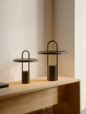 Stelton - Pier bærbar LED lampe 33,5 cm svart