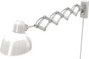 Fritz Hansen Kaiser Idell 6718 Vegglampe Hvit