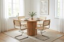 Kopparbo spisegruppe rund 110 cm eik med 4 Build spisestoler   Eik