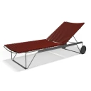 Houe Click Adjustable chaise longue Paprika. Frame: Grey