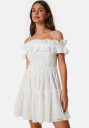 Bubbleroom Occasion Flounce off shoulder dress White M