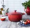 Le Creuset  Rund støpejernsgryte 5,3L/26 cm cerise