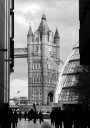 Tower Bridge Close-Up Perspective Plakat Plakat / 70x100cm