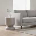 Timeglass sidebord og krakk – allsidig metalldesign