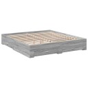  Sengeramme med skuffer grå sonoma 200x200 cm konstruert tre 8721102620140