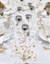 Partydeco KREMHVIT Organzaløper med Gullfargede Glittermotiver 36 cm x 9 meter