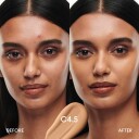 MAC Studio Radiance Fuktighetsgivende Foundation C4.5 30 ml