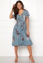 Flutter Floral Midi Dress