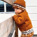 Bluum Strik Strikkesett Pingvin genser med lue - garnpakke i Bluum Pure Eco Baby Wool