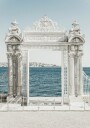 White Gate of Dolmabahce Palace Turkey Plakat Plakat / 21x30cm