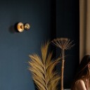 Humble Bee genopladelig vegglampe gull