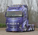 Solarguard underfanger Volvo FH4/FH5 + FM5   12 CM Lys utval 12CM med 2 next gen lyshull