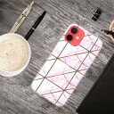 Trolsk Mobildeksel Marmor Rosa (iPhone 13)