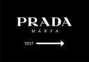 Prada Marfa Directional Plakat Plakat / 70x100cm