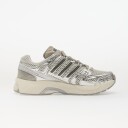 Joggesko adidas Adistar Control 5 Off White/ Silver Met./ Sesame EUR 39 1/3