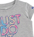 Nike T skjorte Grå Melert m. Trykk 6 år 116 T skjorte