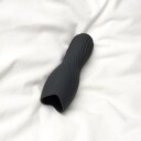 Sinful Teaser Oppladbar Penisvibrator       - Svart