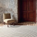Ryetepper   Iwaki off white Størrelse: 240 x 340 cm
