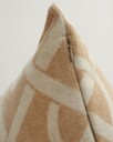 Gant Pynteputetrekk med monogram-mønster DRY SAND 50X50