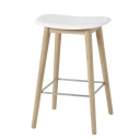 Muuto Fiber bar pallet låg Wood Base   65 cm   Natural White/Oak