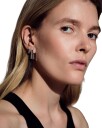 Tom Wood Jewellery Step Huggies Black Spinel Øredobber Sølv / Sort  unisex