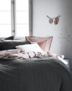 byNORD Magnhild polstret sengeteppe 160x280 cm Coal