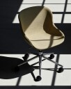 Normann Copenhagen Hyg Svingstol 5W Polstret Main Line Flax Aluminium / Sand