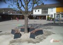 Oval Parkbenk i Lakkert Betong   HeBlad