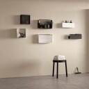 INR Iconic Nordic Rooms Nest Dusjoppbevaring med Vippeskuff - kan Limes Hvit